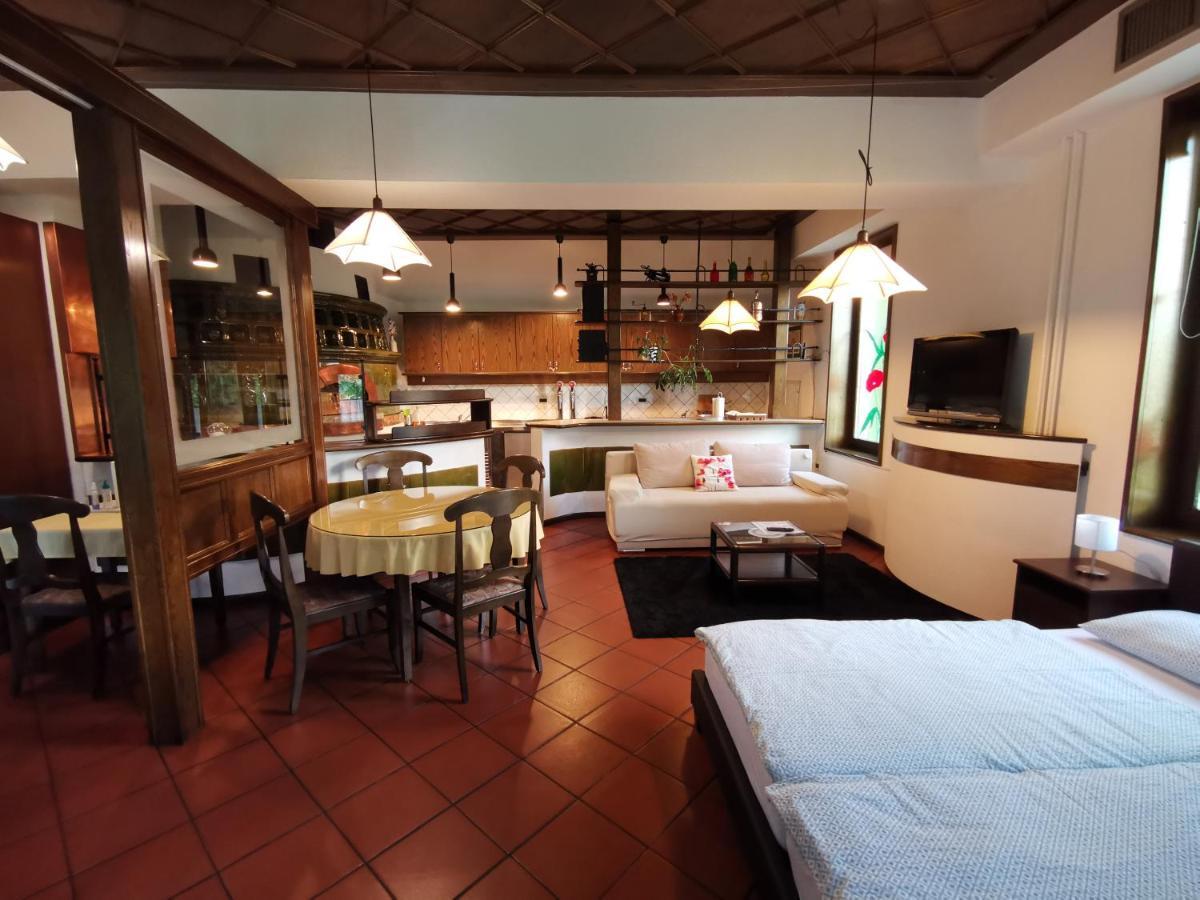 Apartmaji Mak Jesenice Ngoại thất bức ảnh